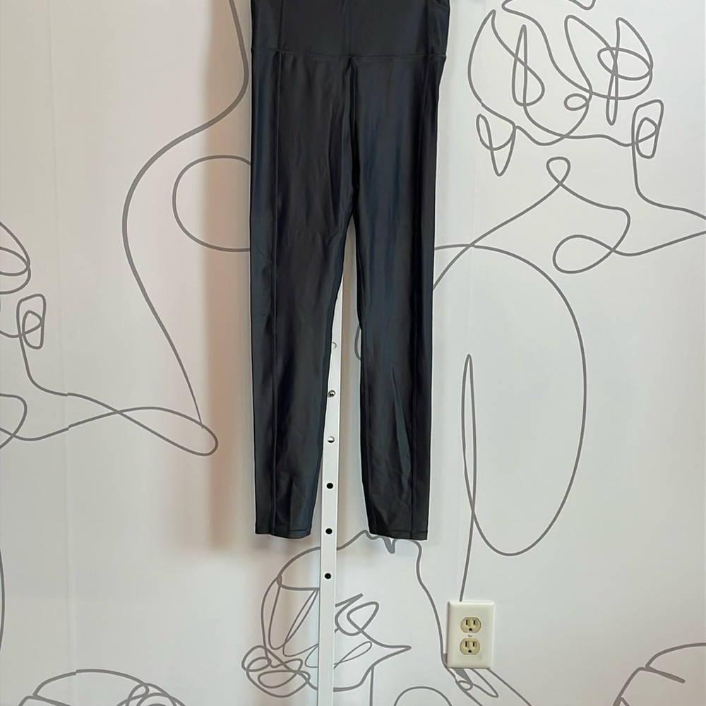 Sweaty Betty- Black Leggings Sleek Stretchy Design size XS